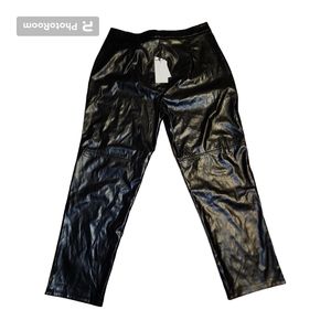 Halston Black Leather Ankle Straight Leg Pants Size Medium